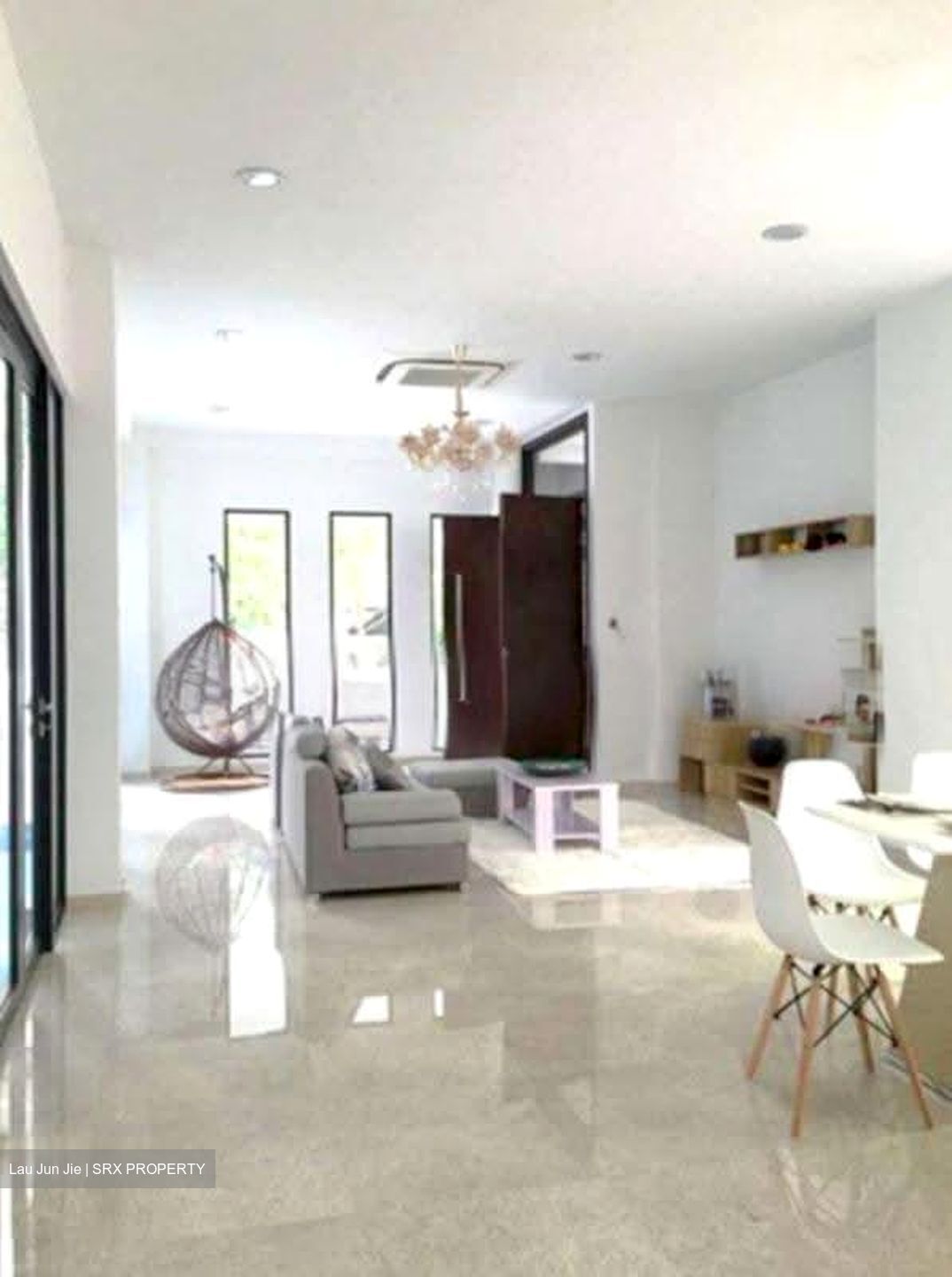 Sims Avenue East (D14), Semi-Detached #639030501